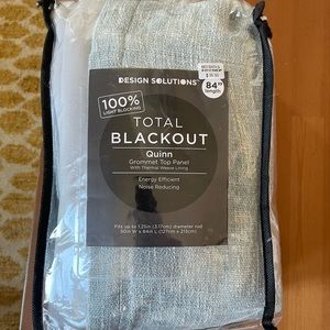 Design Solutions Total Blackout Quinn curtain panel - 3 of 3